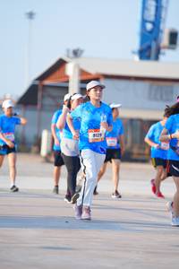 BIB: 9129
                            <button type="button" onclick="openModal(3240422)" class="btn btn-primary btn-sm float-right btn-popup" data-toggle="modal" data-target=".modal-high-quality">
                        <i class="fas fa-shopping-cart"></i> Add to Cart
                    </button>
                                            <button type="button" onclick="isThisMe(3240422, true)" class="btn btn-success btn-sm float-right btn-popup btn-isme hidden" data-toggle="tooltip" data-placement="bottom" title="นี่คือรูปของคุณใช่ไหม คลิกที่นี่เพื่อเอาเข้าอัลบั้ม">
                        <i class="fas fa-plus"></i> Add to album
                    </button>
                    <button type="button" onclick="isThisMe(3240422, false)" class="btn btn-warning btn-sm float-right btn-popup btn-isnotme hidden">
                        <i class="fas fa-ban"></i> Remove from album
                    </button>